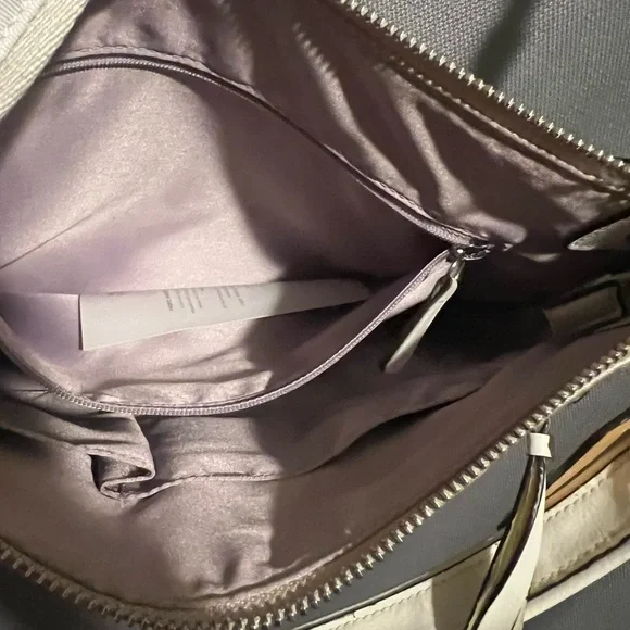 Coach Beige Signature Shoulder Bag - Picture 6 of 12